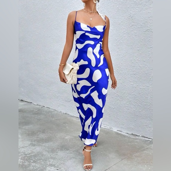 Blue and white Pattern Maxi Slip Dress - Picture 5 of 6